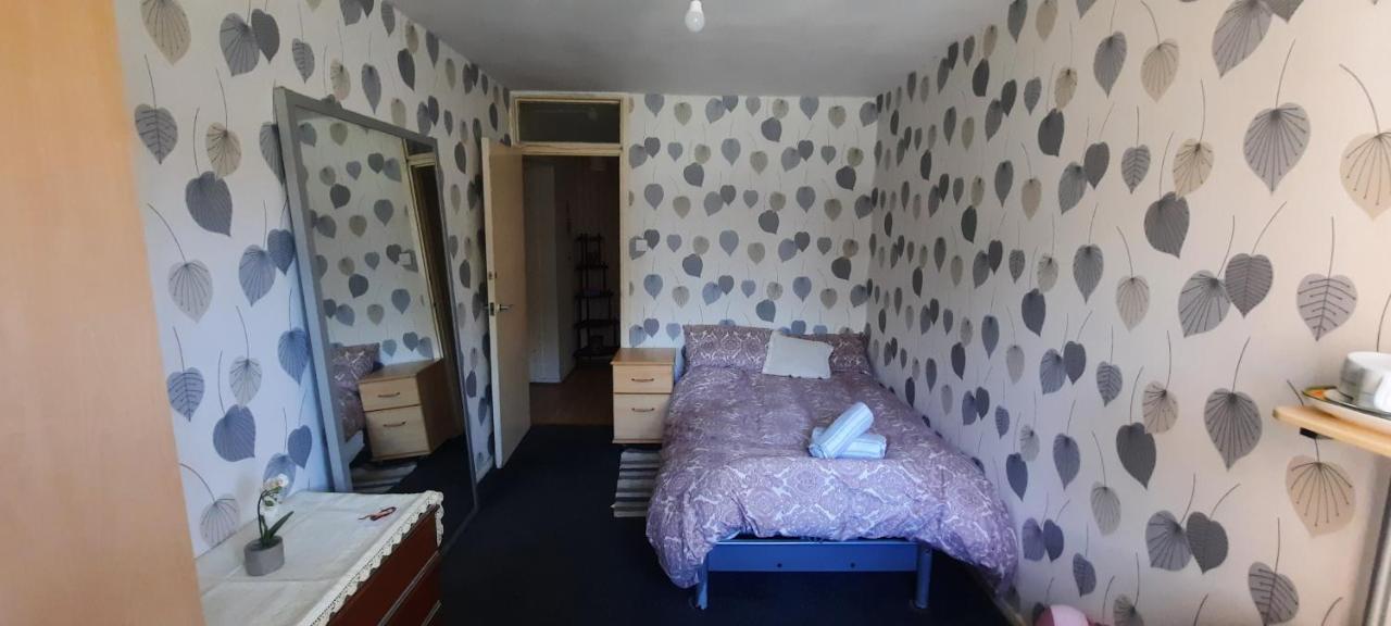 Double Bedroom In 利物浦 外观 照片